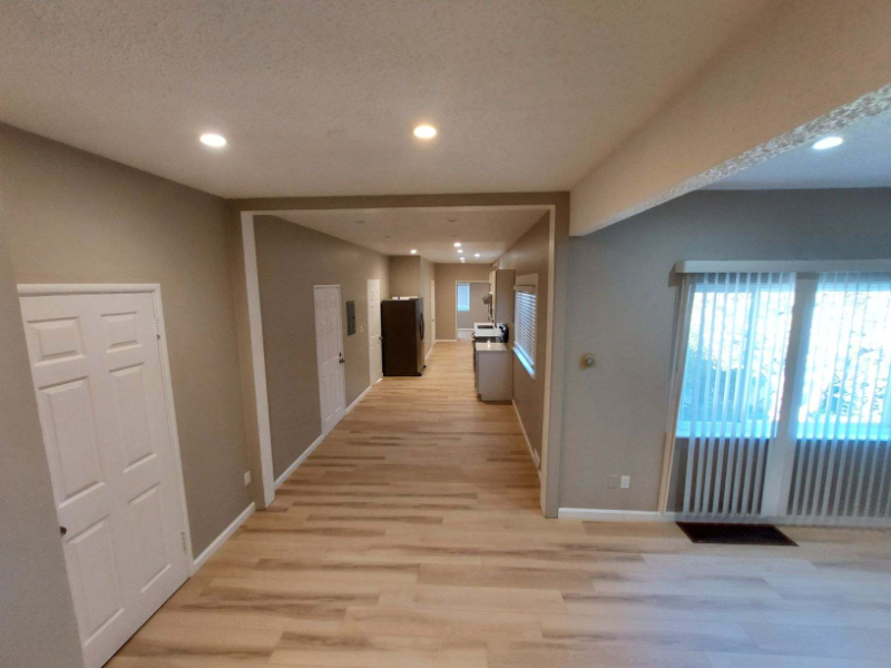 9125 Lawlor St - Photo 3 of 12