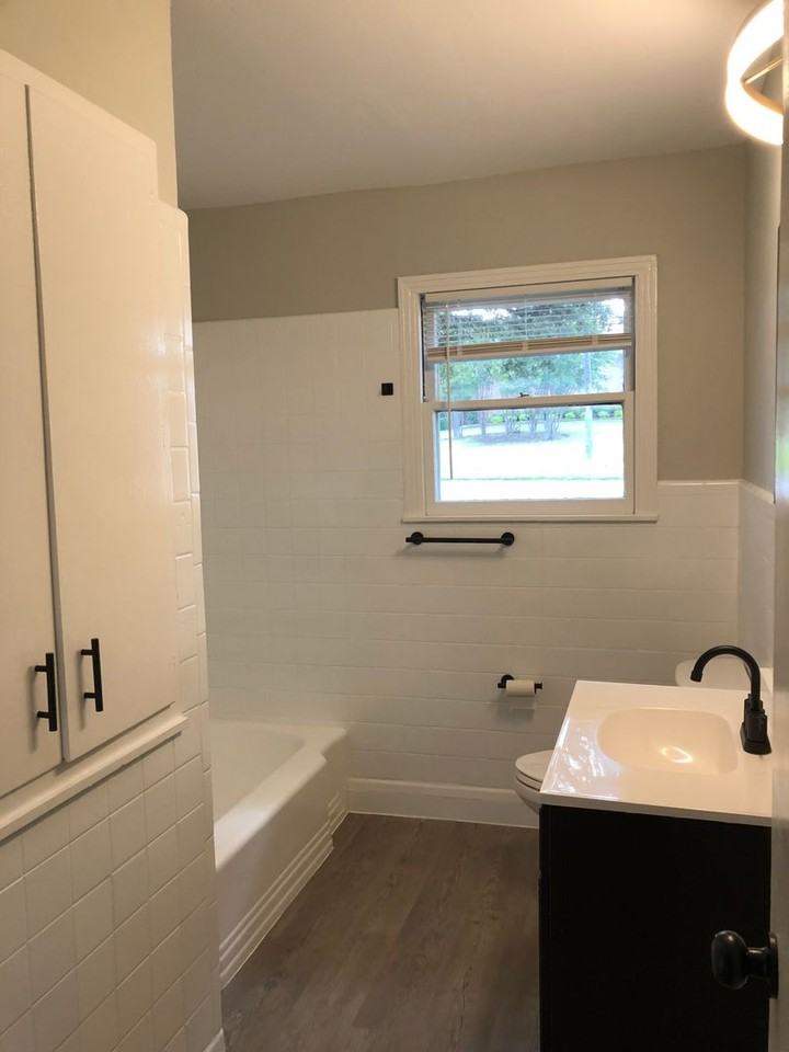 4612 Athens Ave - Photo 4 of 6