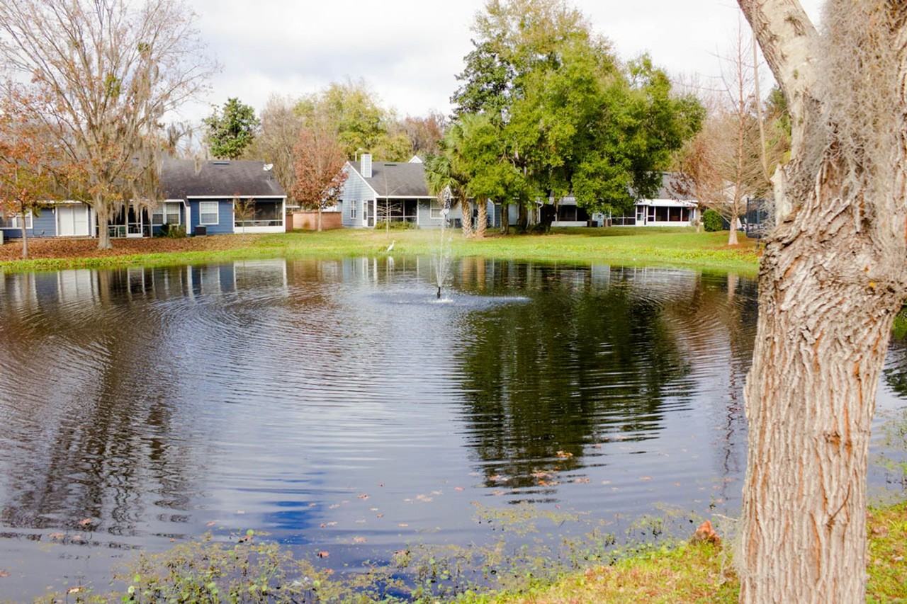 5036 Nw 1st Pl - Photo 4 of 33