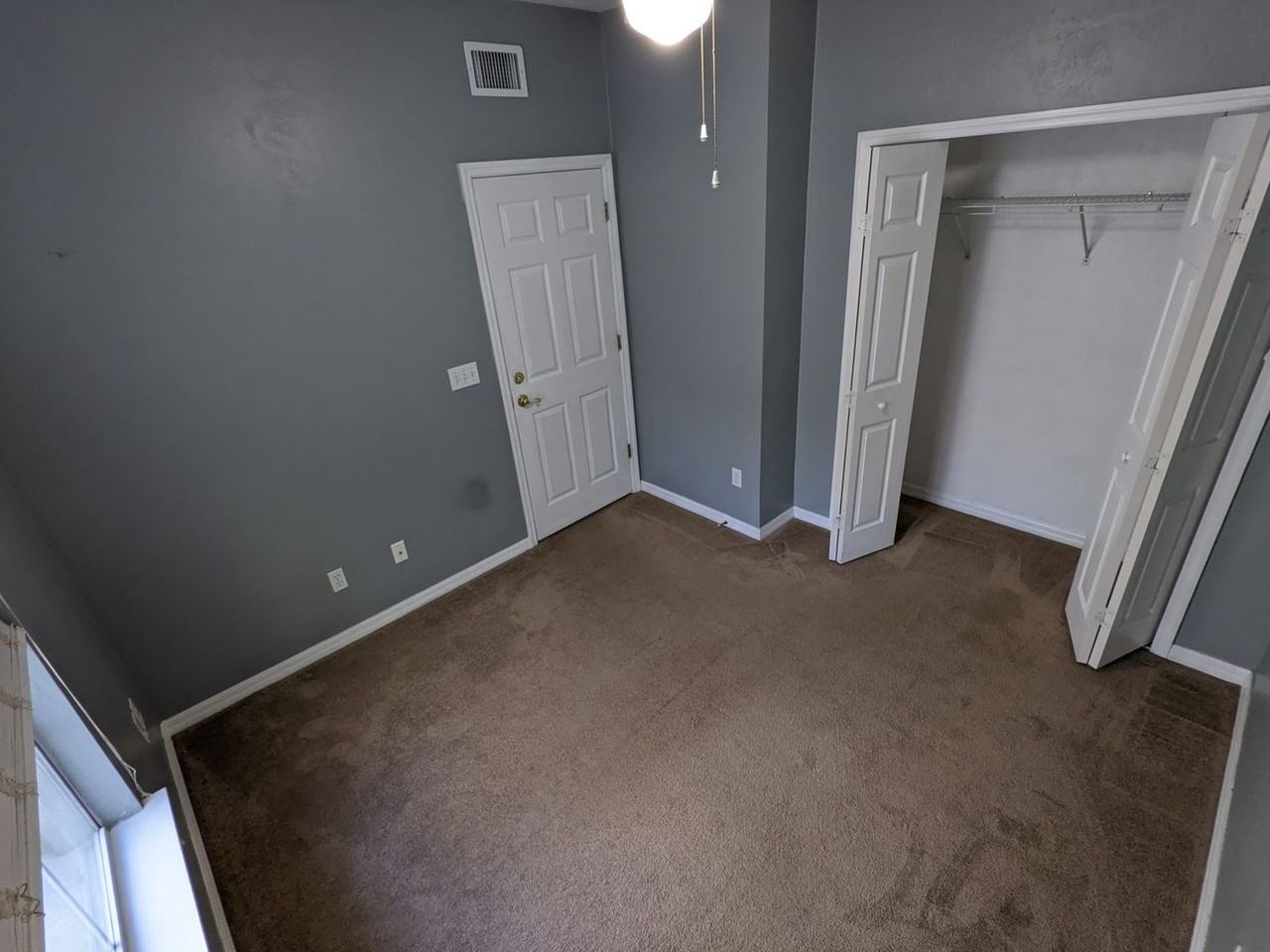 5036 Nw 1st Pl - Photo 7 of 33