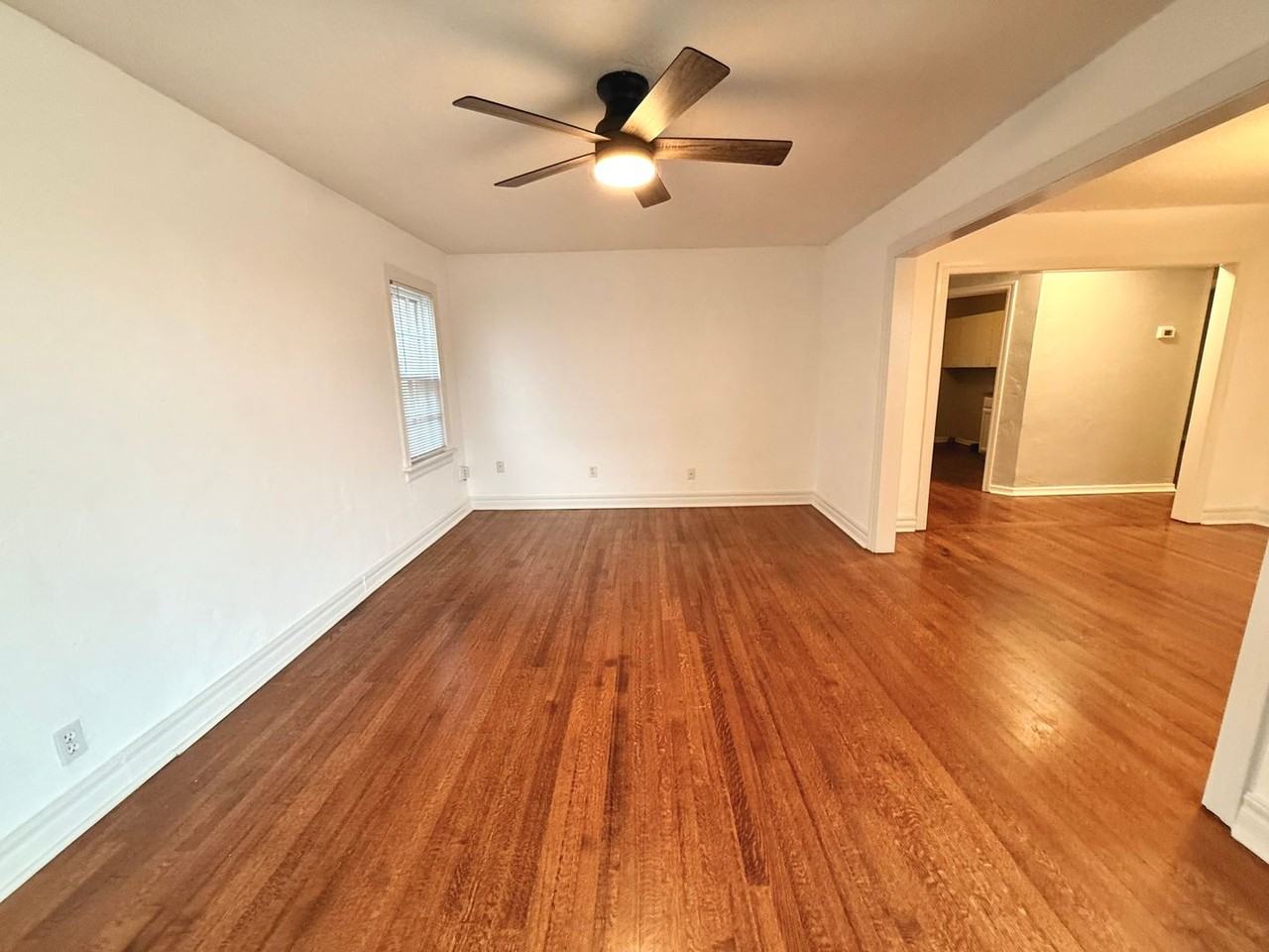 824 Nw 46th St - Photo 3 of 14