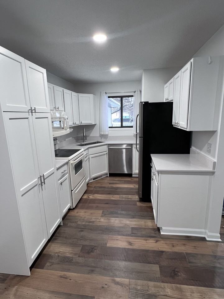 13517 Zenith Ln #13517 - Photo 5 of 21