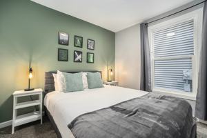 featured image of 415 6th St Nw #2