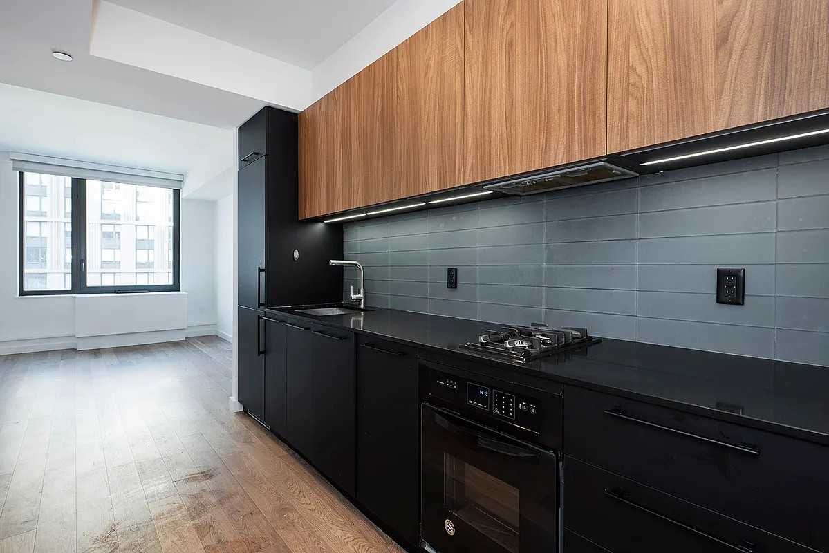 9th Ave & W 36th St. #6B - Photo 2 of 5