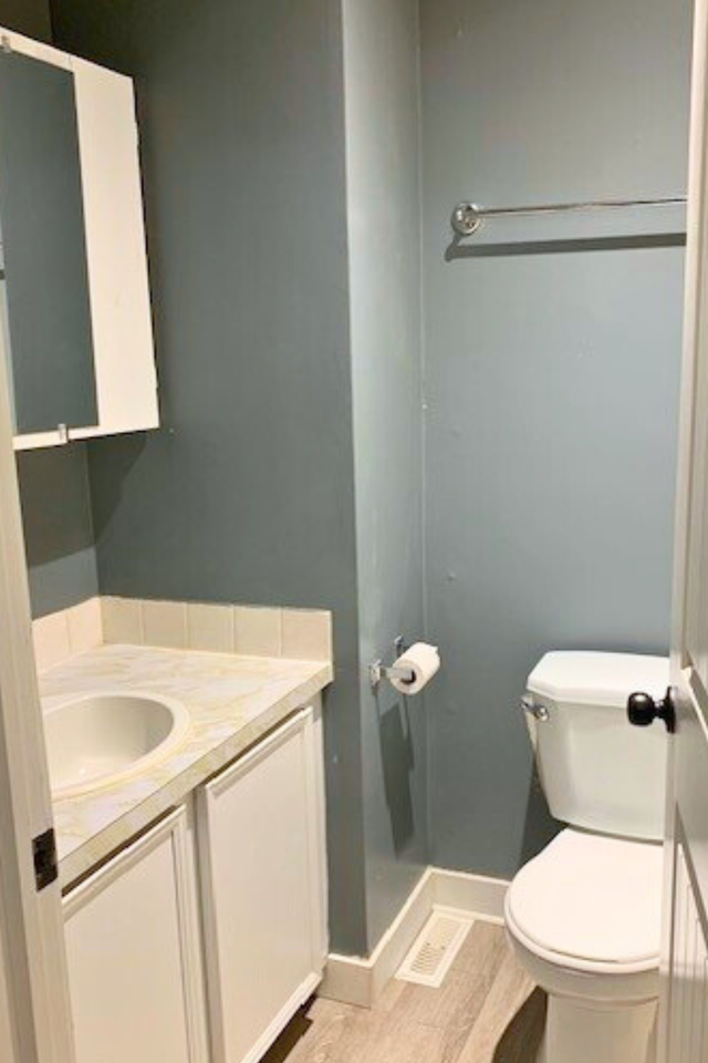 10420 100 Ave #301 - Photo 5 of 8