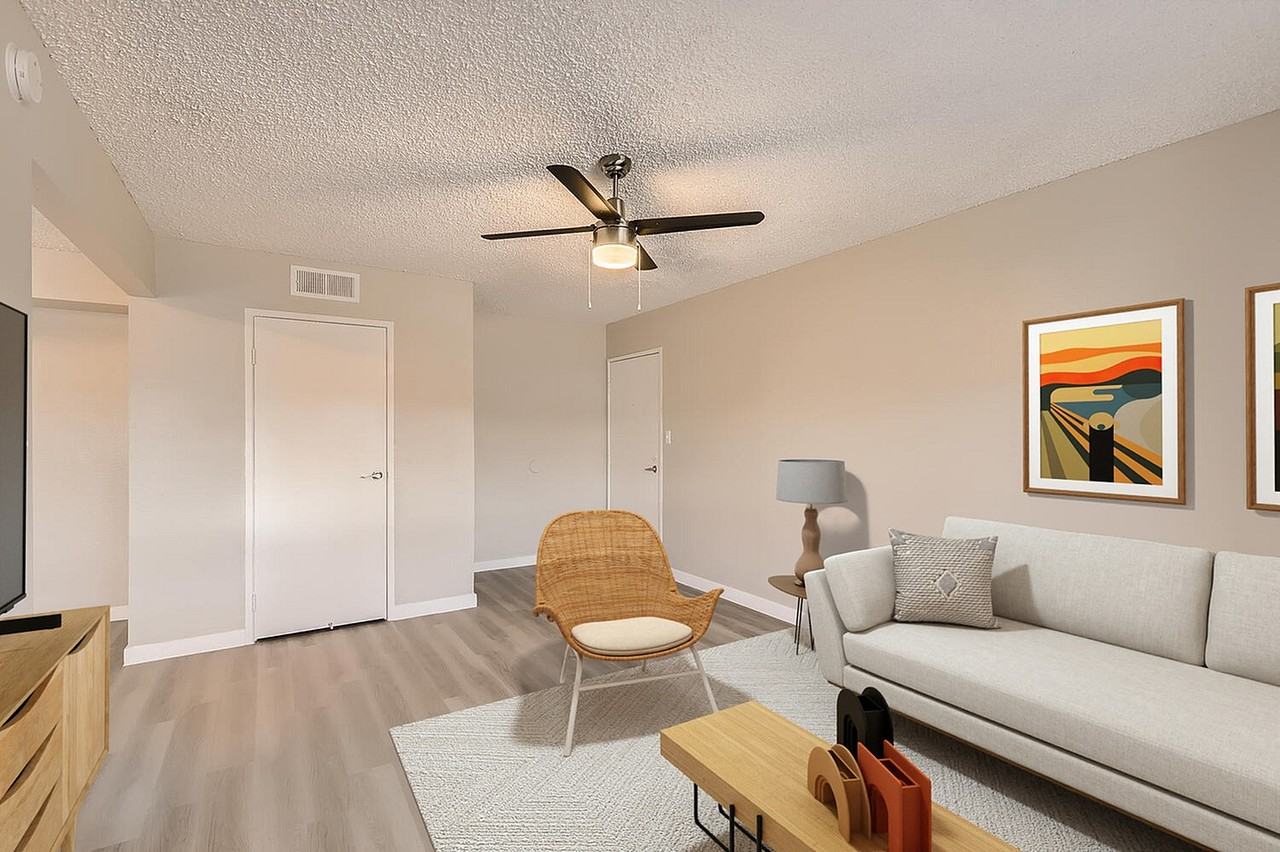 Rise at The District - Photo 4 of 50