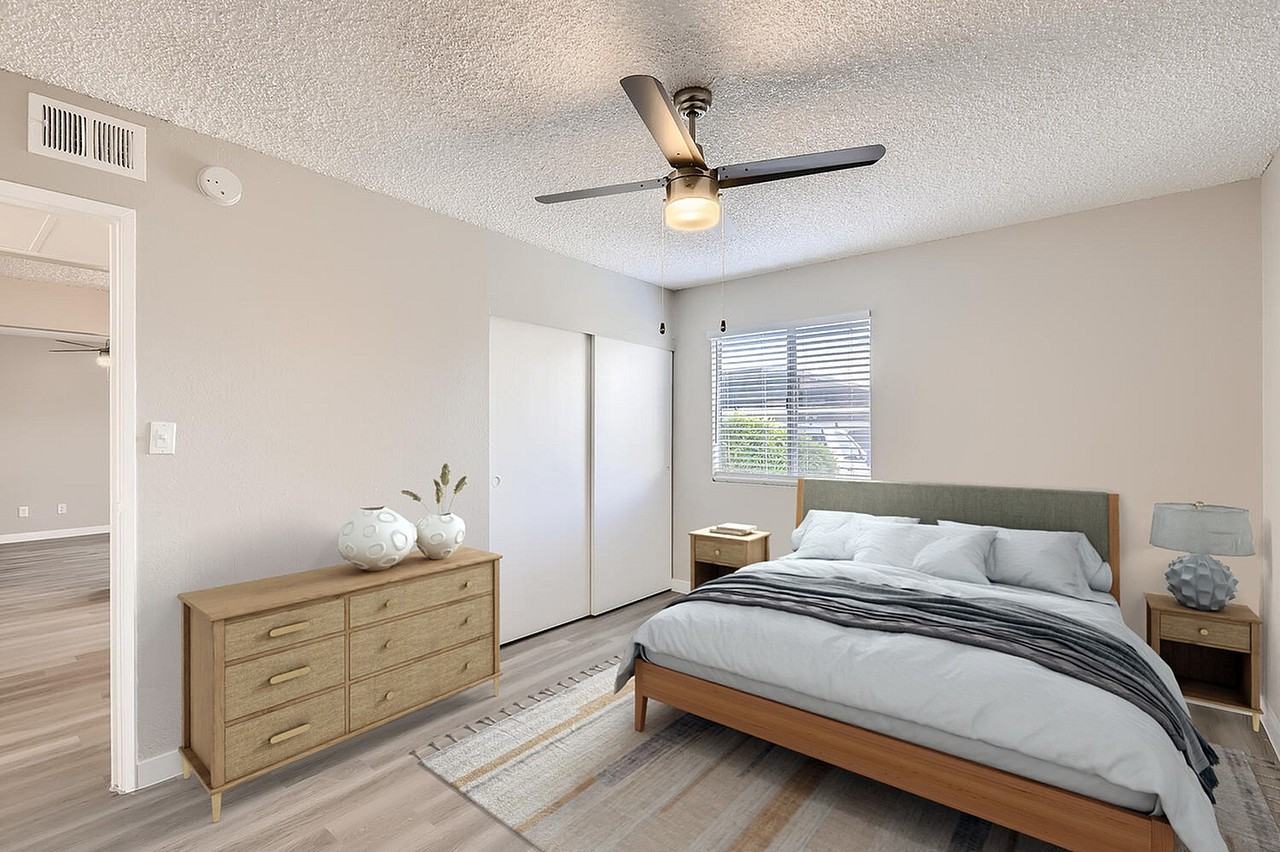 Rise at The District - Photo 6 of 50