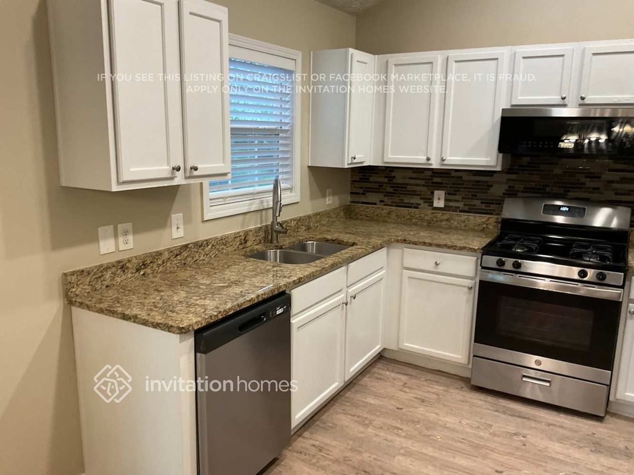 2682 Buena Vista Cir - Photo 4 of 13