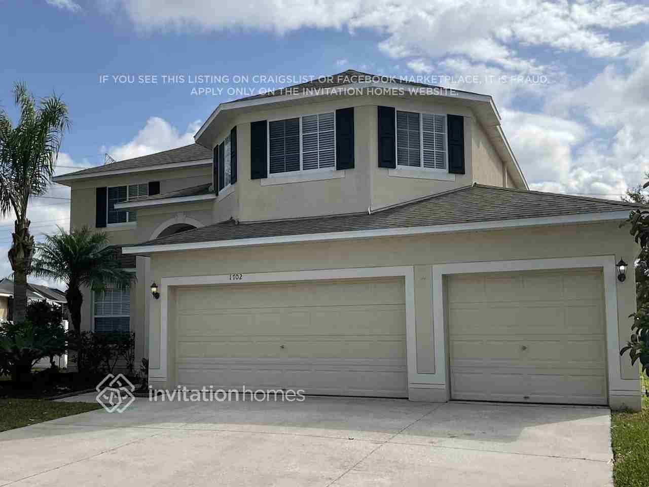 1702 Sweetspire Dr - Photo 2 of 16