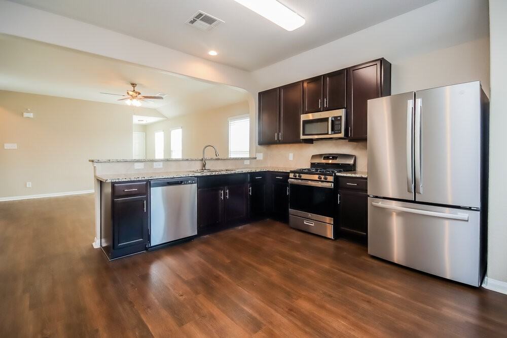 3422 Atascocita Vale Dr - Photo 7 of 16