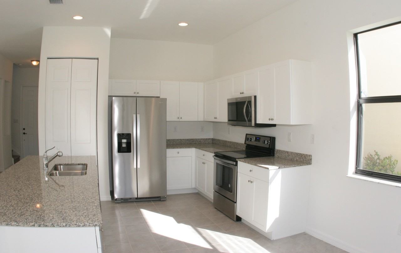 5352 Cameron Drive - Photo 3 of 47