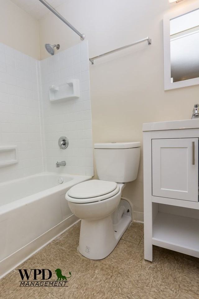 6531 S. Lowe Ave - Photo 4 of 23