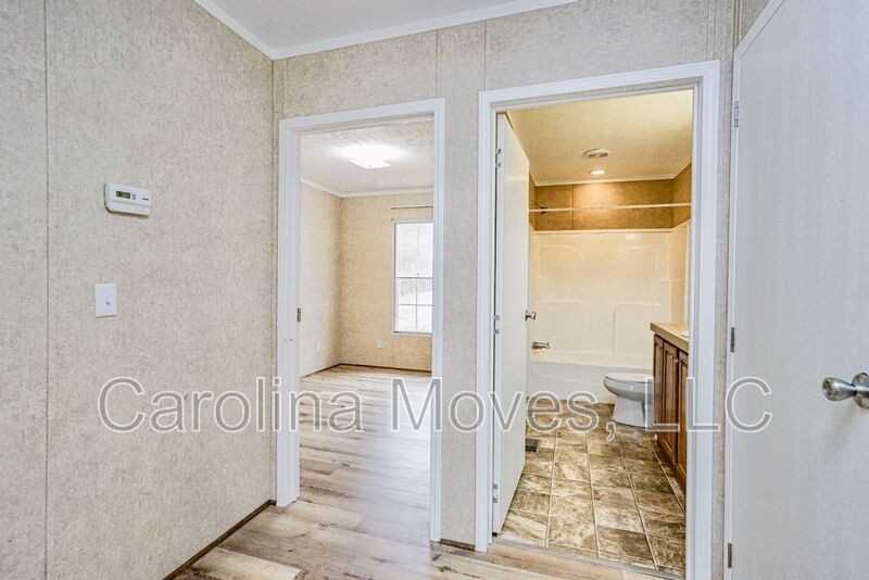 210 Frontier Dr - Photo 4 of 17
