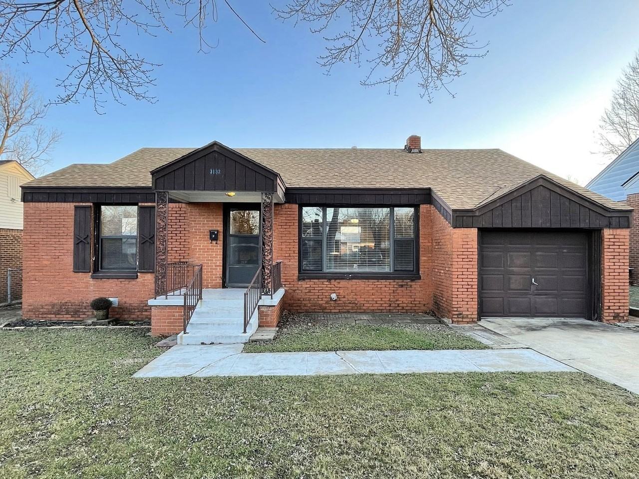 3132 Nw 44th St - Photo 2 of 10