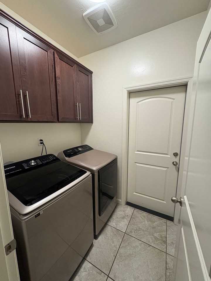 3215 North Kent Street - Photo 5 of 33