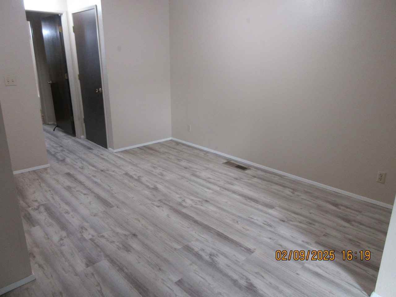 1462 4th St Ne - Photo 5 of 14