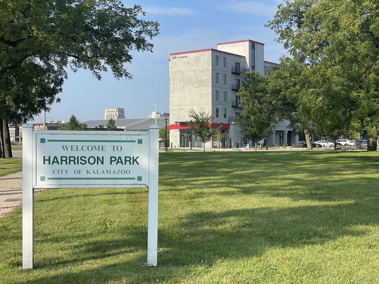 Harrison Circle - Photo 5 of 9