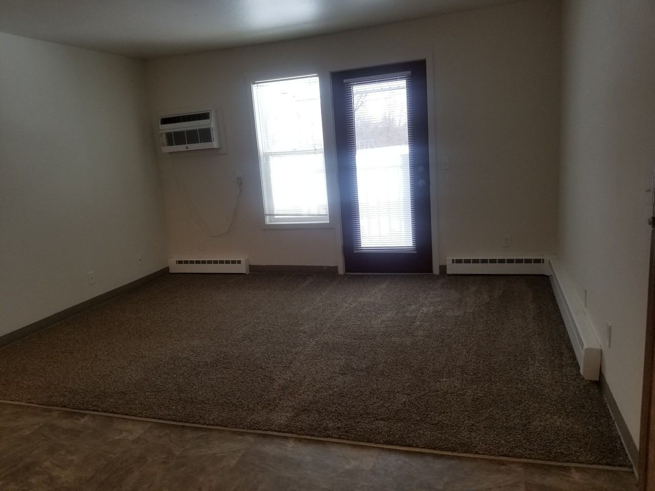 Whitehall Apartments - Photo 4 of 11