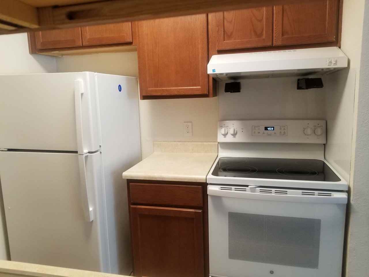 Whitehall Apartments - Photo 6 of 11