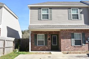 featured image of 106 Padre Dr