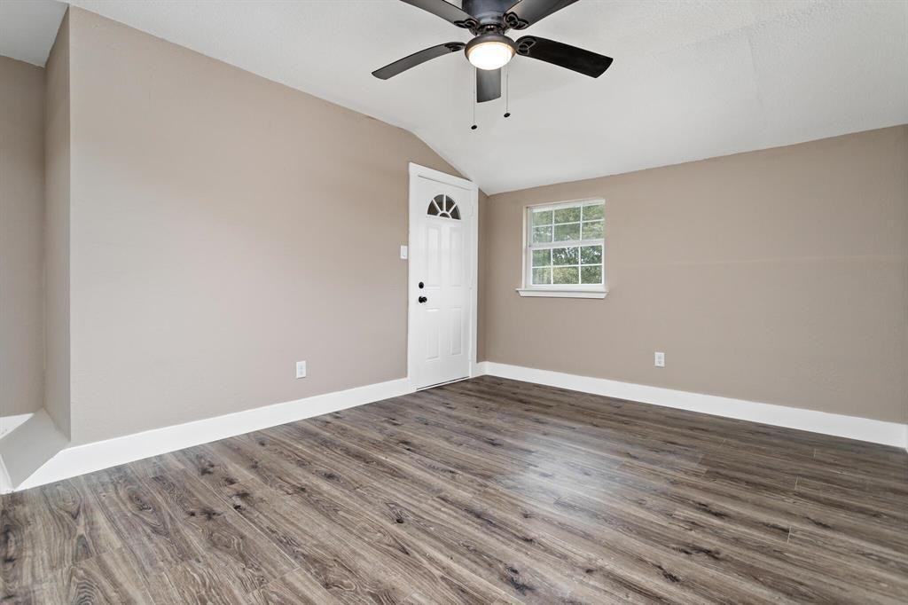 7790 San Bruno Street Unit B - Photo 2 of 4