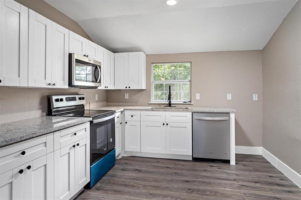 7790 San Bruno Street Unit B - Photo 3 of 4