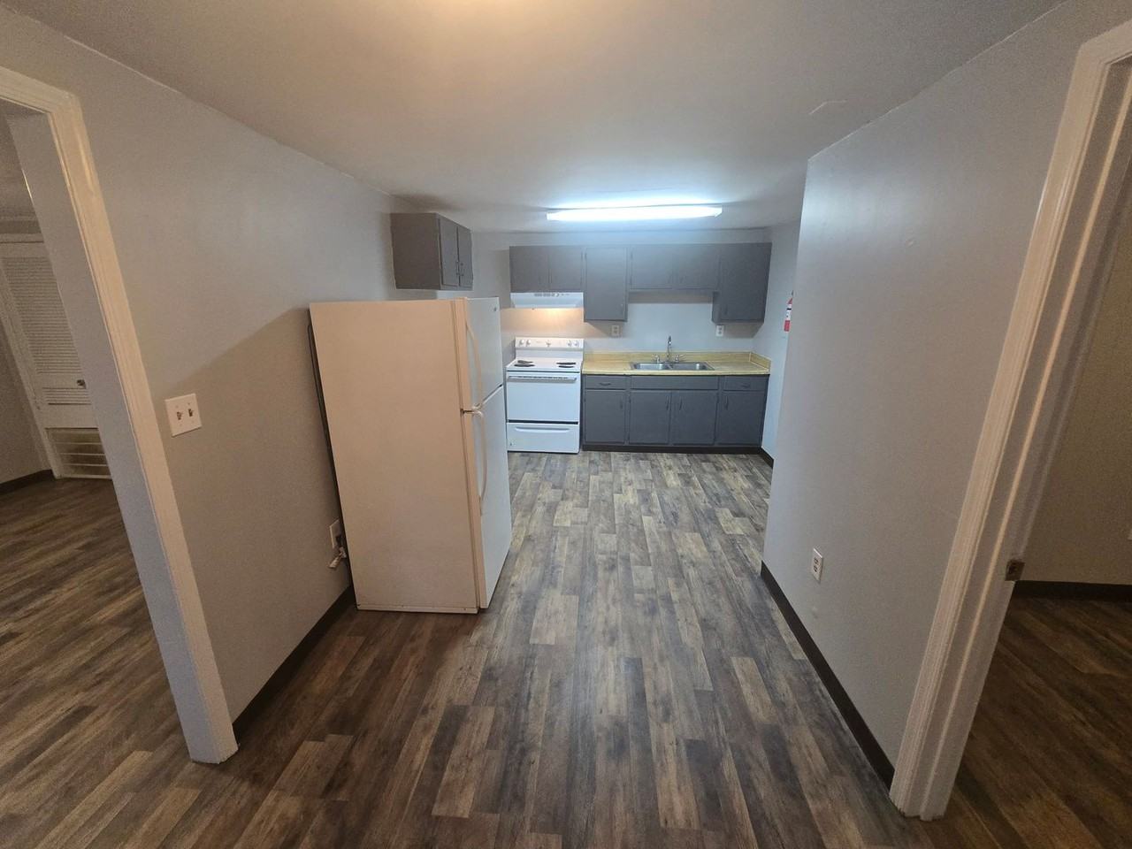 69 Lexington Dr - Photo 6 of 9