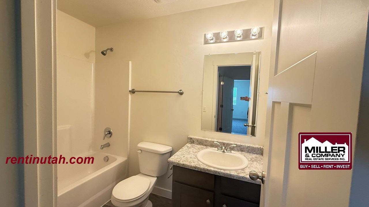 14929 S Tumble Rock Way - Photo 7 of 9