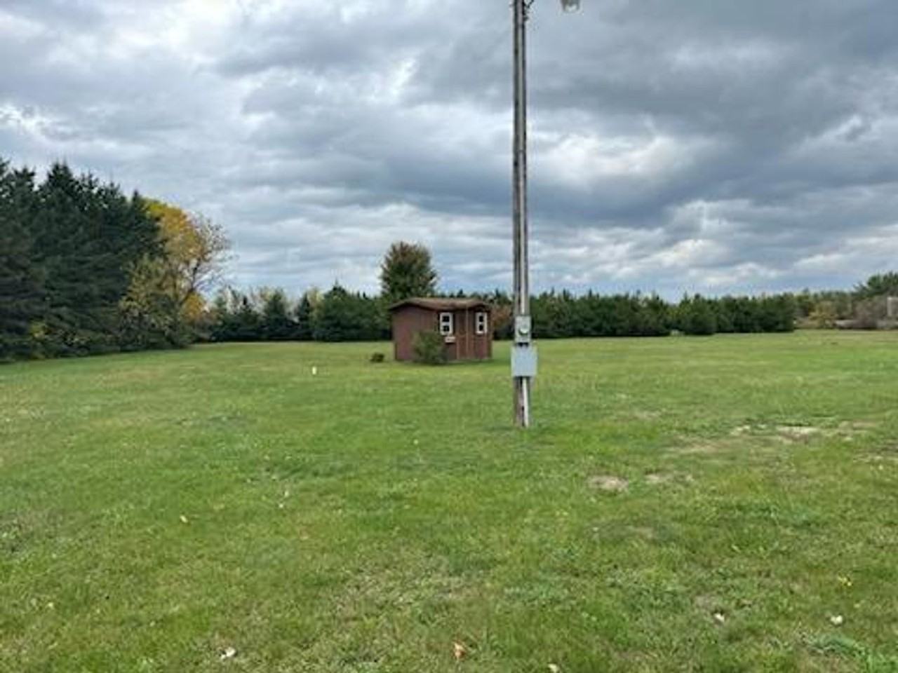 1667 Highway 47 - Photo 2 of 11