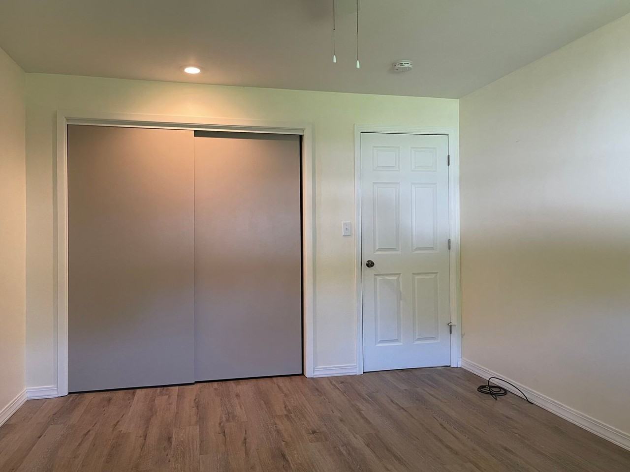 21 Marian Ln - Photo 4 of 12