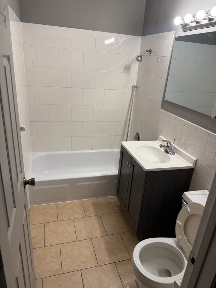 2525 Harriet - Photo 3 of 6