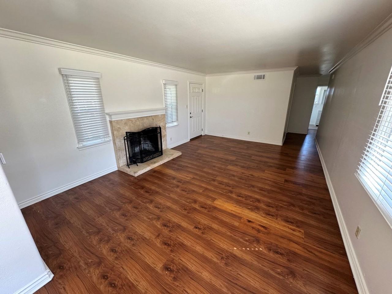 6002 Loma Vista Rd - Photo 3 of 27