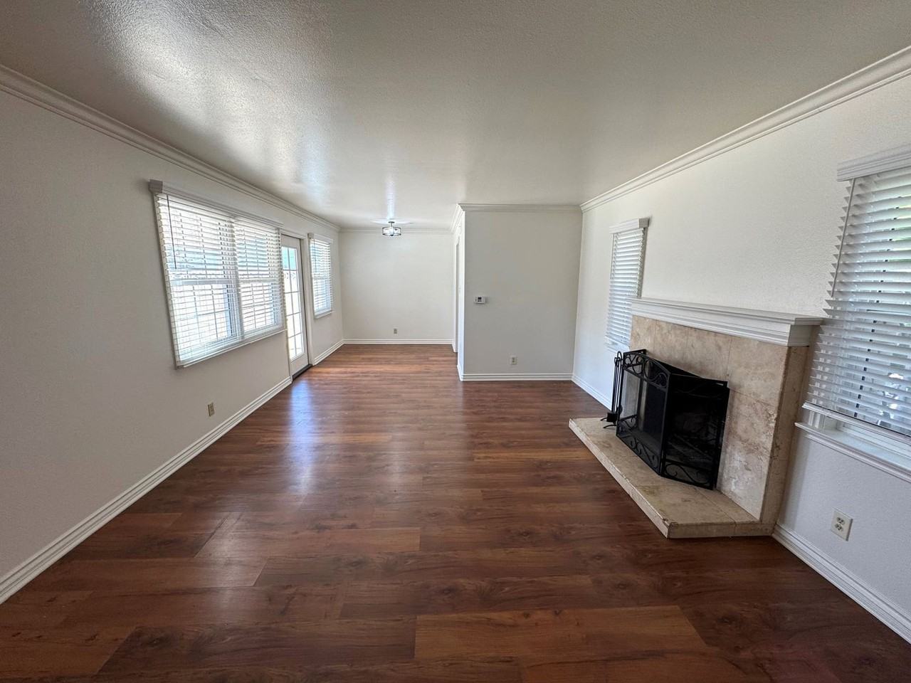 6002 Loma Vista Rd - Photo 5 of 27