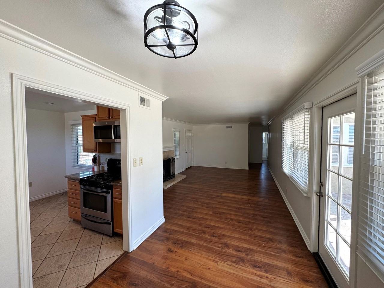 6002 Loma Vista Rd - Photo 6 of 27