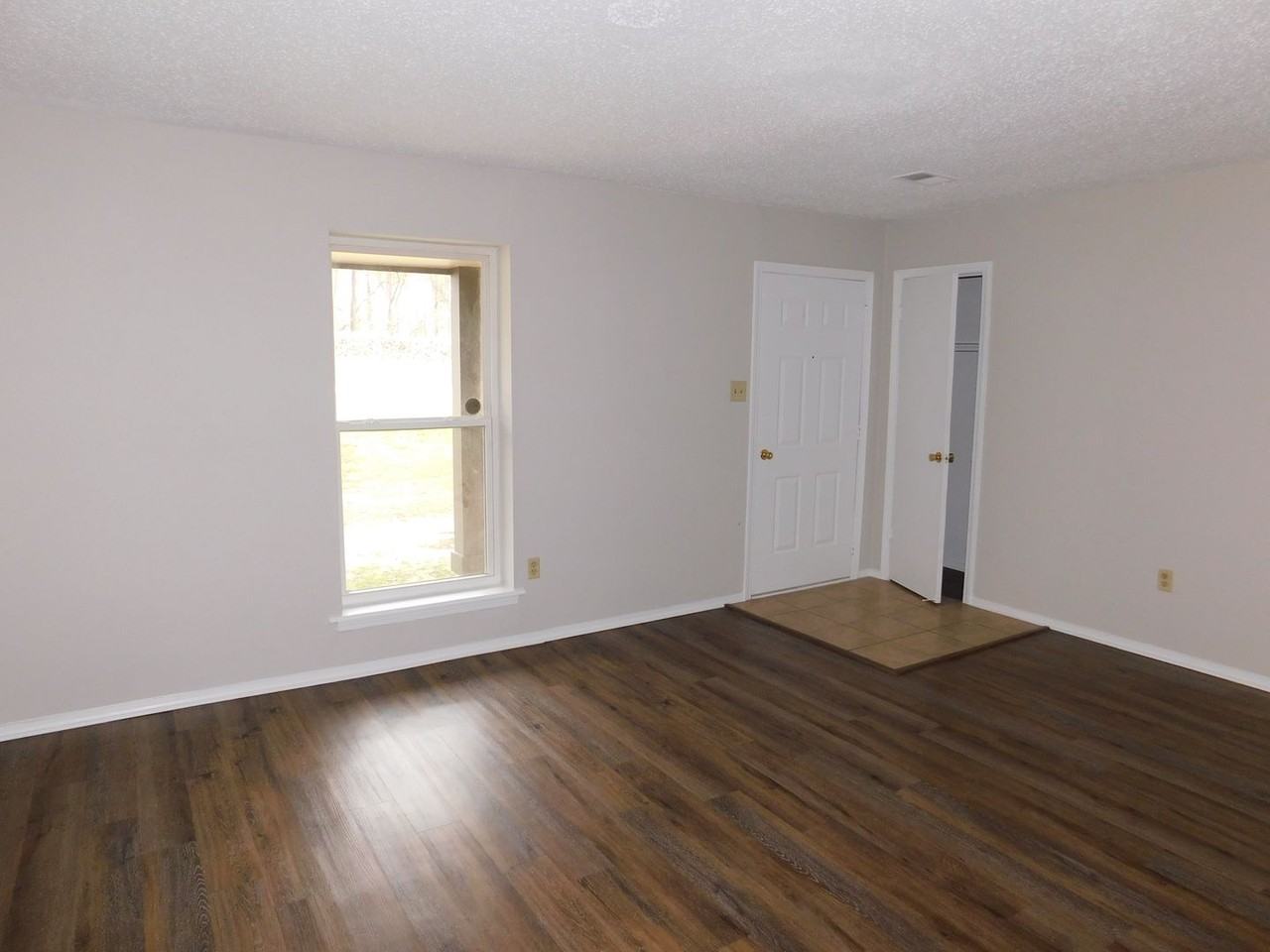 5431 Nail Rd - Photo 5 of 26