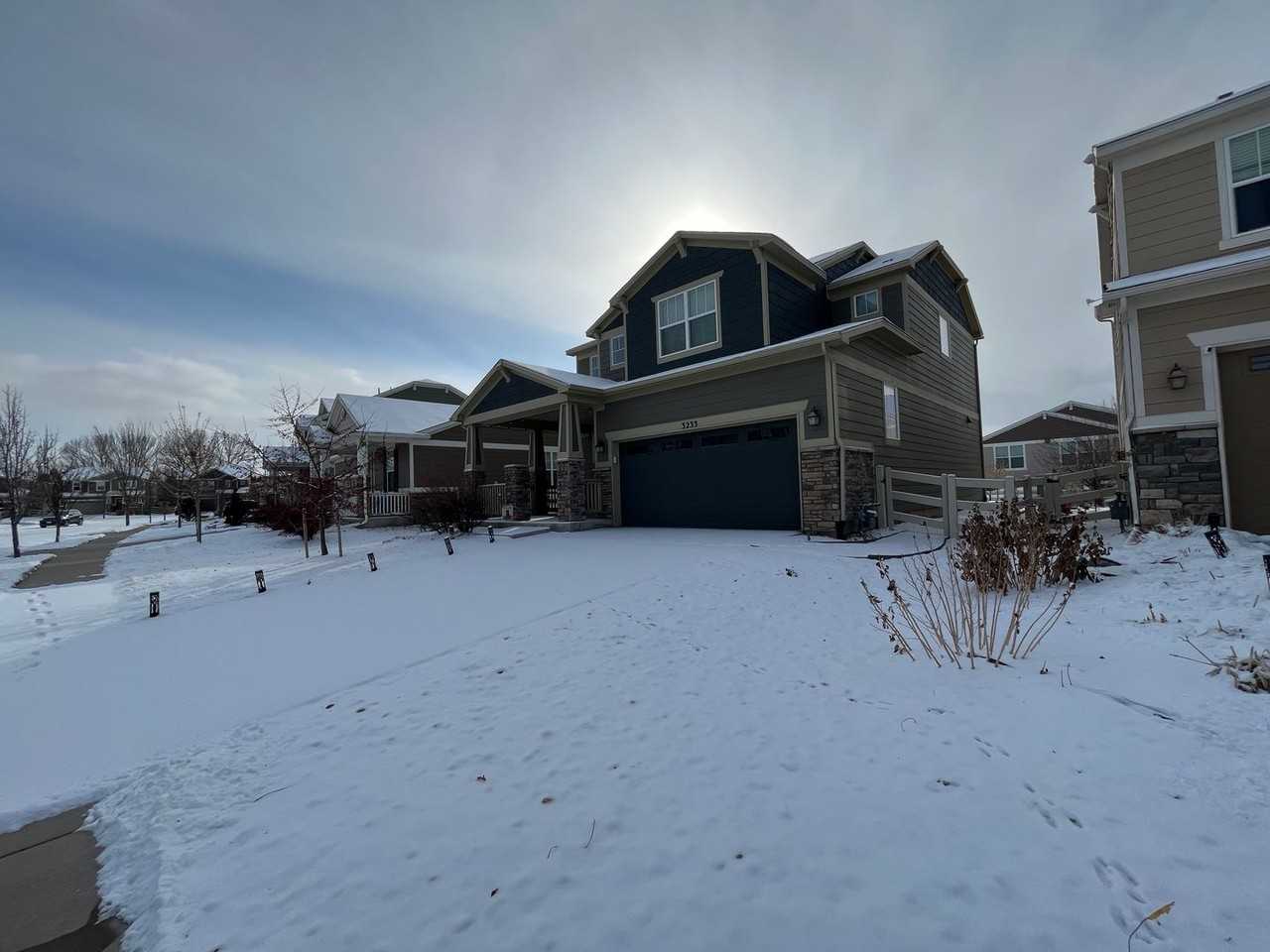 3233 Anika Dr - Photo 2 of 32