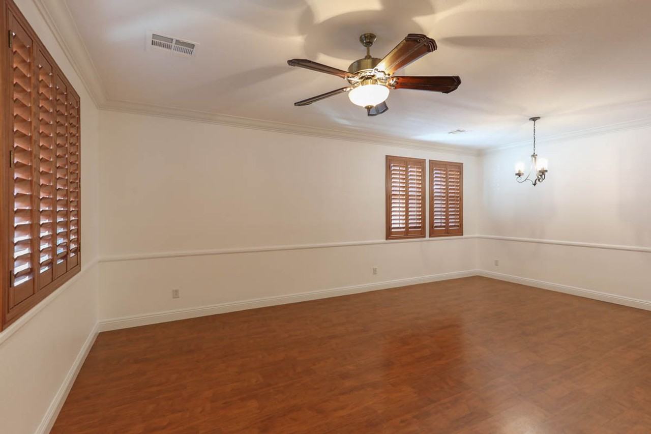 11073 Village Ridge Ln - Photo 5 of 37