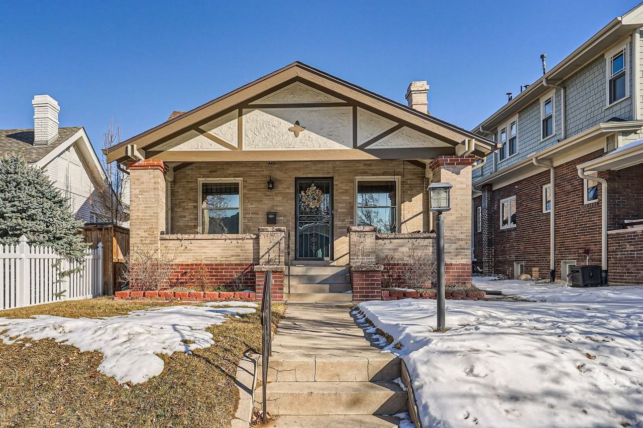 668 S Gilpin St - Photo 5 of 37