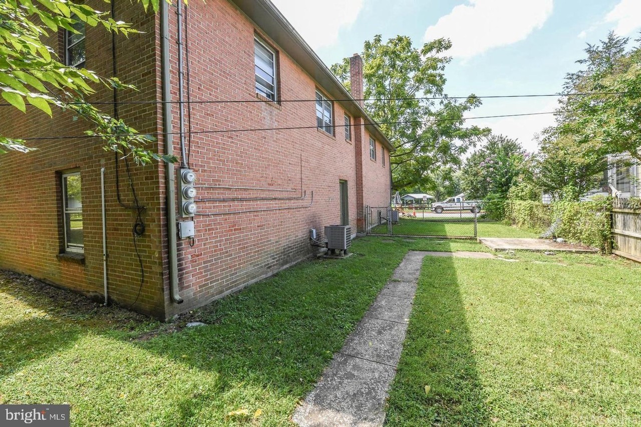 12 Boone Pl - Photo 2 of 11