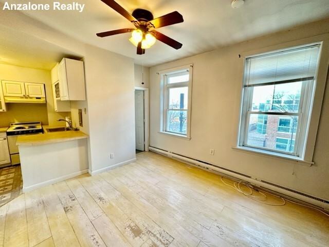 472 Commercial St #3 - Photo 5 of 12