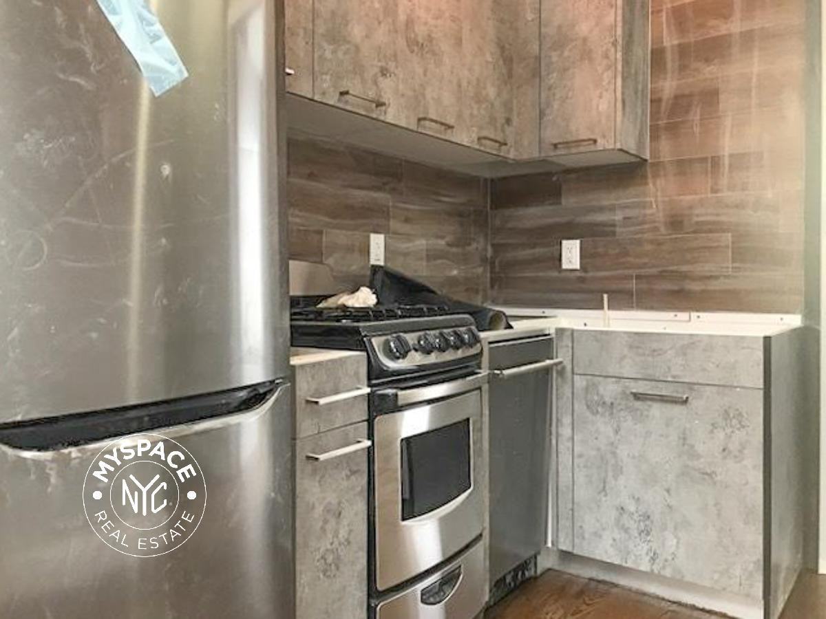 659 Bushwick Ave #1L