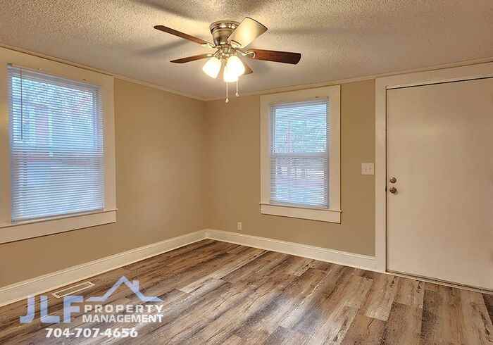 241 Henning Dr - Photo 2 of 17