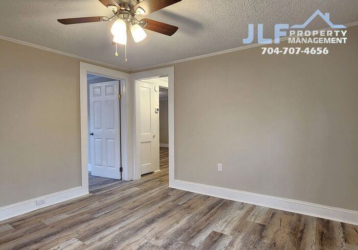 241 Henning Dr - Photo 3 of 17