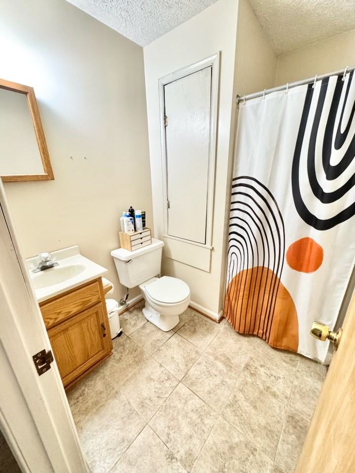 1013 Bayview Overlook #NA - Photo 3 of 20