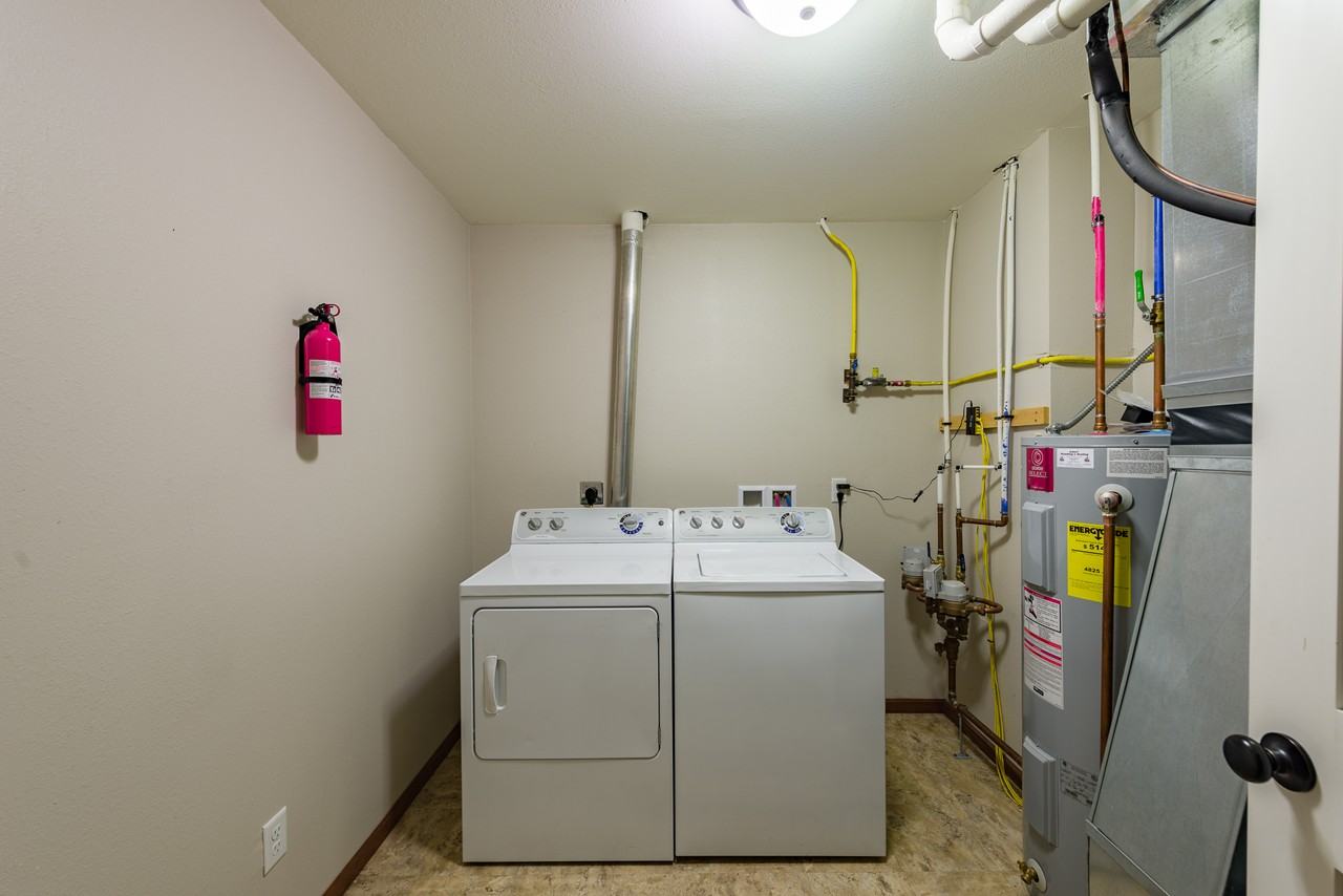 1807B Gault St #1807B - Photo 3 of 24