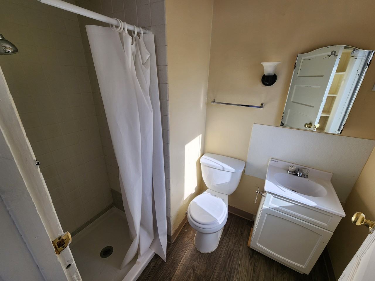 2540 South St #4 - Photo 3 of 14