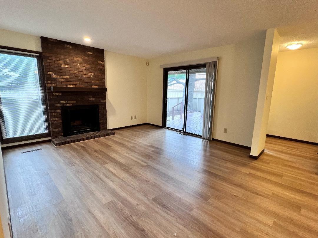 2309 Melrose Dr Apt A #NA - Photo 3 of 11