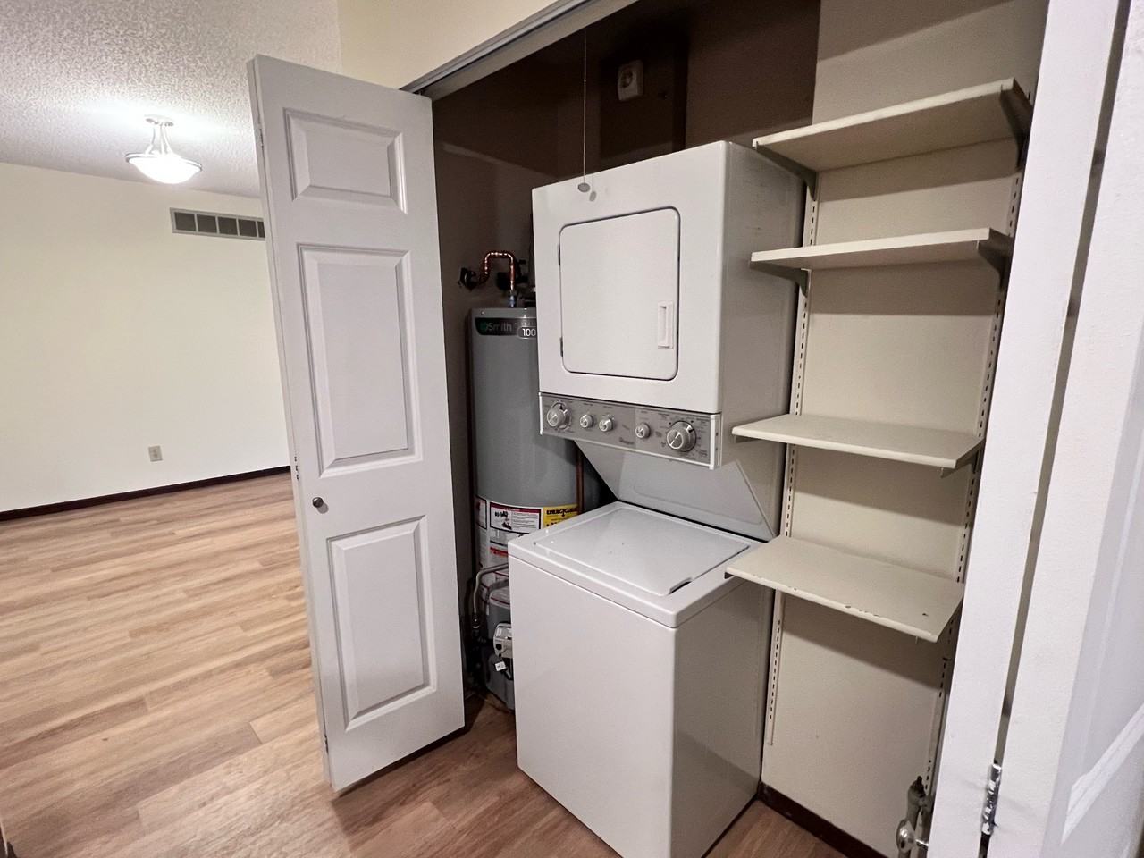 2309 Melrose Dr Apt A #NA - Photo 6 of 11