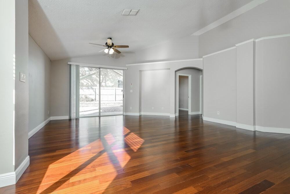 2161 Fennell St - Photo 3 of 16