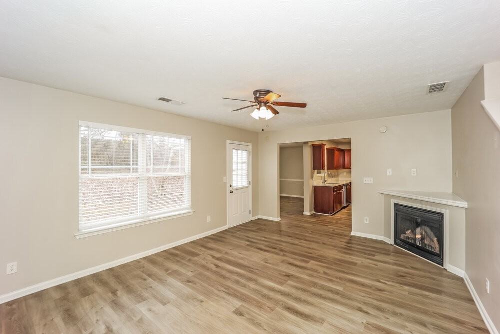1569 Arbor Place Dr - Photo 4 of 17